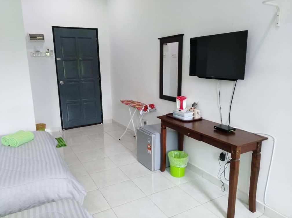 D' Surya Lavender Inn Pantai Cenang  Kültér fotó